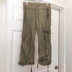 🌻 *Vintage* ALMOST FAMOUS cargo pants, faded military green